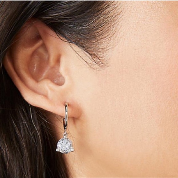 NWT ♠️ Kate Spade Crystal Drop Huggie Earrings - Picture 3 of 6